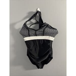 Merona One Piece Swim Suit Medium